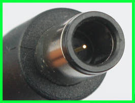 Description: http://users.atw.hu/laptoptolto/images/stories/images/dell_adapter_feje.jpg